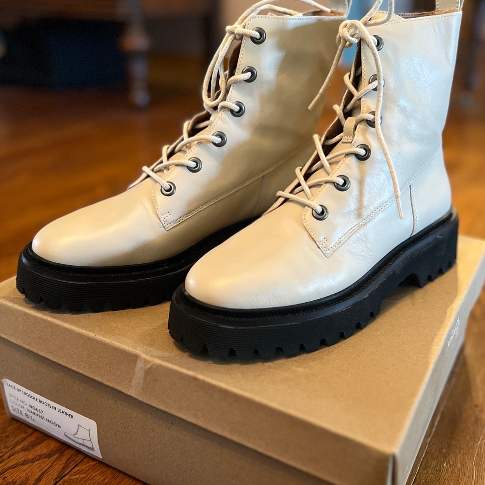 NIB Madewell Rayna Lace-Up Boot in Leather - Picture 6 of 8